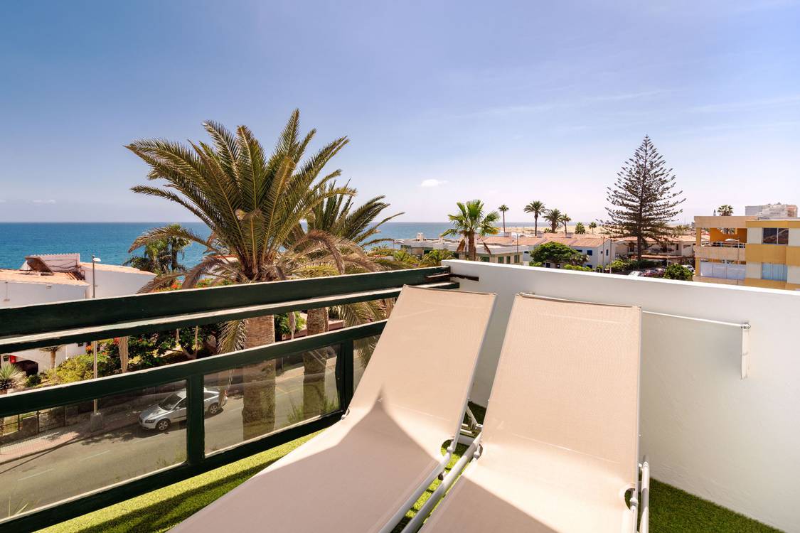 SUITE Apartamentos Roca Verde in Las Palmas, Official Website